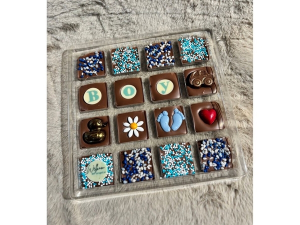 Geboorte chocolade tegeltjes blauw